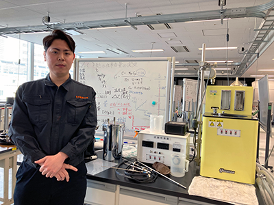 「はたらく学生入試」で工学部第二部へ入学した普久原勝既さん。