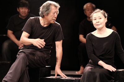 演技に熱中する受講生 演技に熱中する受講生