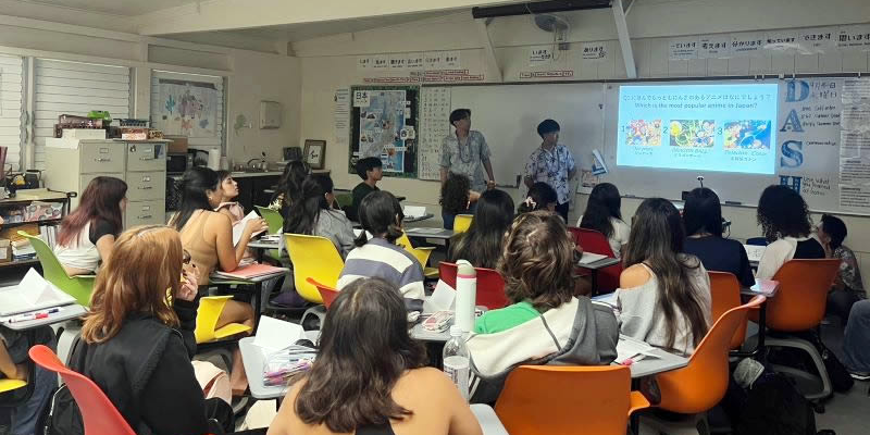 カンボジア、インドネシア、ハワイの活動で、学生たちは積極的に現地の人たちと交流 カンボジア、インドネシア、ハワイの活動で、学生たちは積極的に現地の人たちと交流