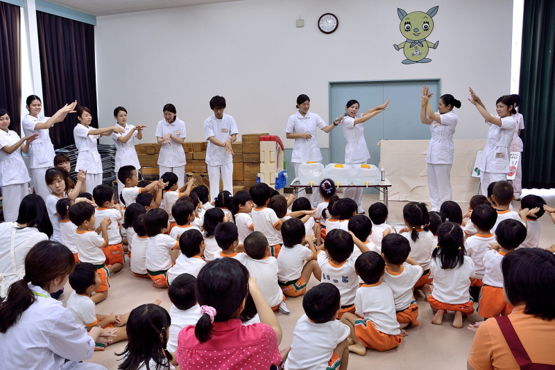 幼稚園で行っている健康教育指導の様子