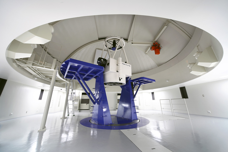 神山天文台に設置してある荒木望遠鏡