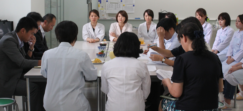 県・ファミリーマートとの合同会議 県・ファミリーマートとの合同会議