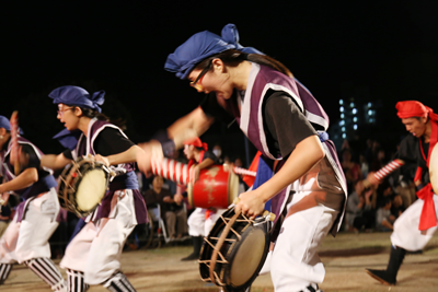 沖大祭で恒例のエイサー