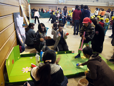 子どもといっしょに発表会(遊びの広場)