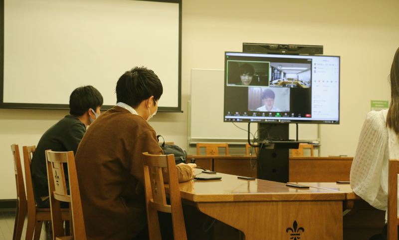 マルチメディア機器を設置 マルチメディア機器を設置