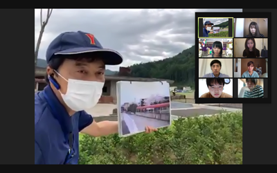 語り部の佐藤さんが当時の様子を語る