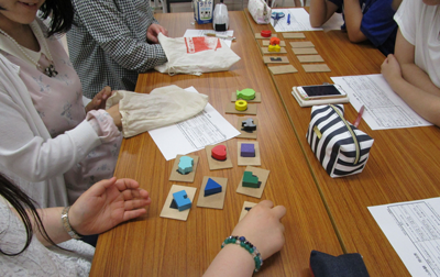 学内での養成講座の様子