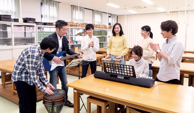 音楽を用いた作業療法を学ぶの様子 音楽を用いた作業療法を学ぶの様子