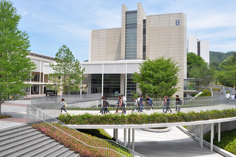 2015年3月に完成した学生を支援する施設「協創館」 2015年3月に完成した学生を支援する施設「協創館」