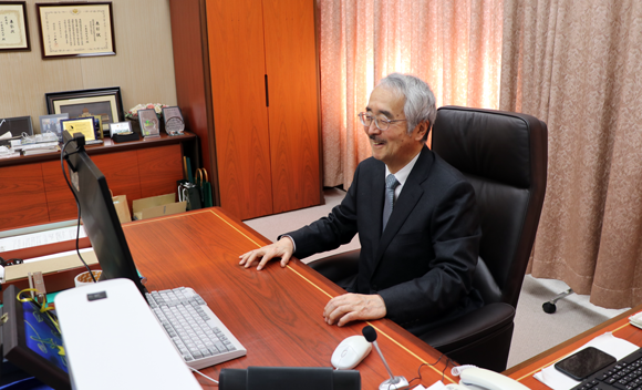 bilanc24特集記事「千葉商科大学原科幸彦学長」